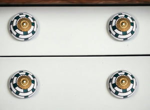 1.5" X 1.5" X 1.5" Pink Silver Asnd Red Knobs 12 Pack