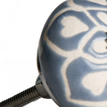1.5" X 1.5" X 1.5" Hues Of White Navy And Silver  Knobs 8 Pack