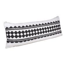 20" X 20" Black And White 100% Cotton Geometric Zippered Pillow