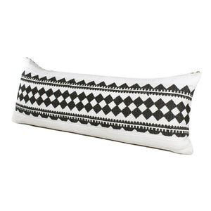 20" X 20" Black And White 100% Cotton Geometric Zippered Pillow