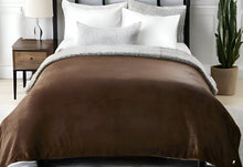 80" X 60" Blush Knitted Polyester Plush Throw Blanket